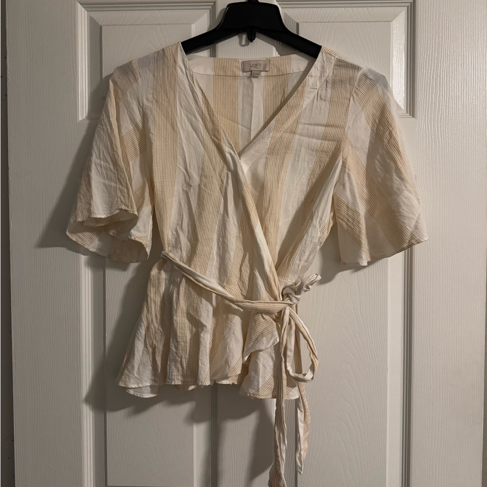 Loft Outlet Size Large Yellow Stitching Stripes Wrap Tie Short Sleeve Shirt